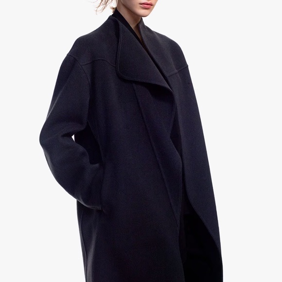 Jil Sander’s Highly Anticipated UNIQLO +J Collection - Picture 1 of 5